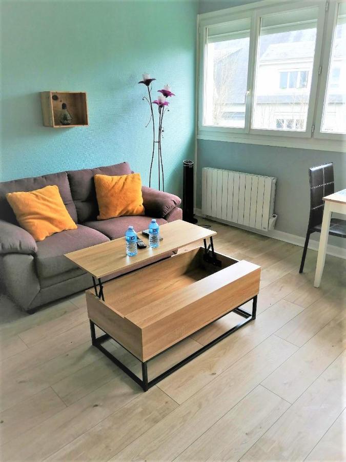 Khara - Sils Appartement Caen Buitenkant foto
